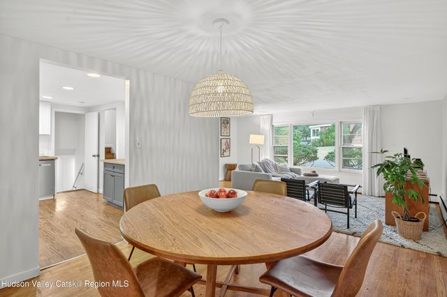 25 Cherry Hill Road Road, New Paltz, NY 12561