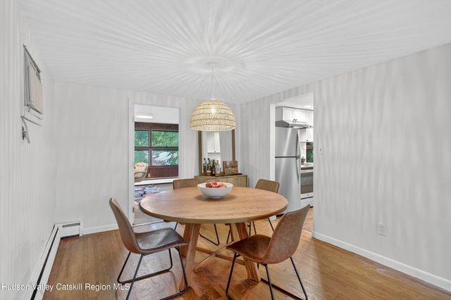 25 Cherry Hill Road Road, New Paltz, NY 12561