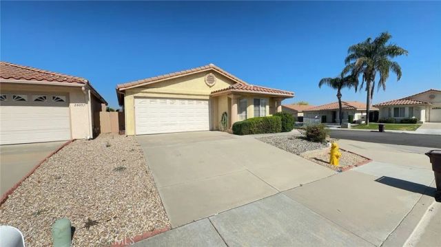 28043 Calle Casera, Menifee, CA 92585