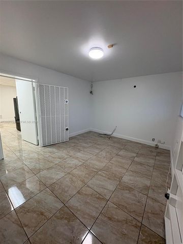 11467 NW 34th Street 11471, Doral, FL 33178