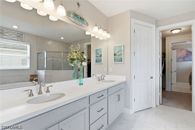 16530 Seagate PL, Bonita Springs, FL 34135