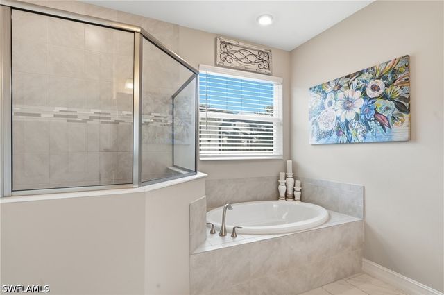 16530 Seagate PL, Bonita Springs, FL 34135