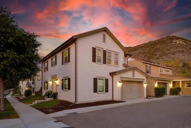 2734 Overlook Point Drive, Escondido, CA 92029