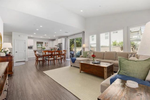 2734 Overlook Point Drive, Escondido, CA 92029
