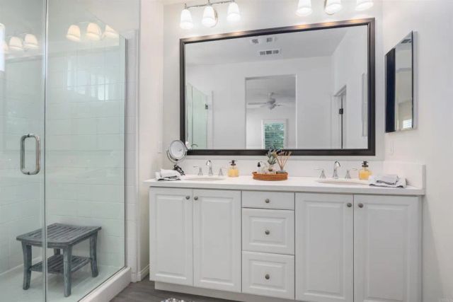 2734 Overlook Point Drive, Escondido, CA 92029