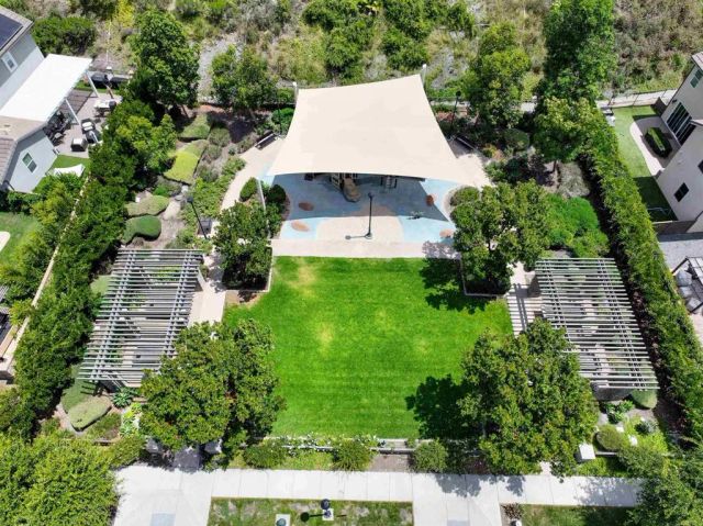 2734 Overlook Point Drive, Escondido, CA 92029