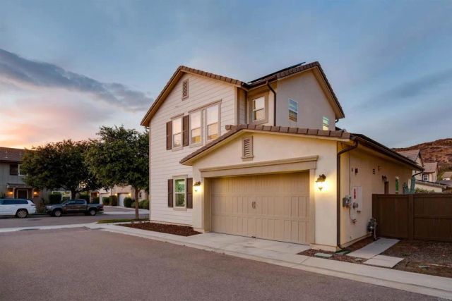 2734 Overlook Point Drive, Escondido, CA 92029