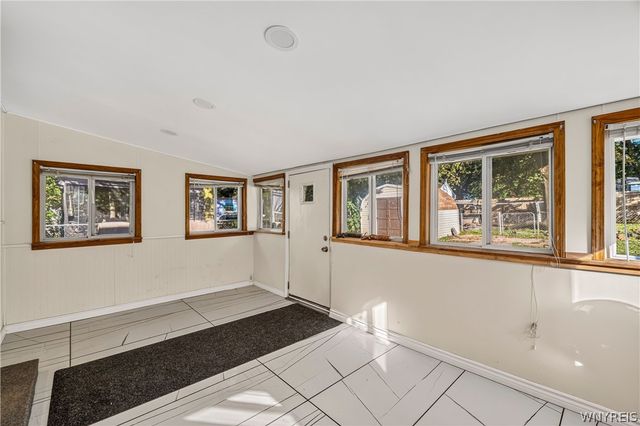 6505 Hamilton Drive, Evans, NY 14047
