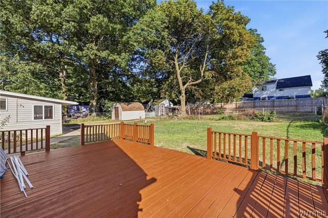 6505 Hamilton Drive, Evans, NY 14047