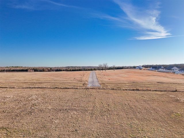 14 Stone River Ranch Drive, Shawnee, OK 74804