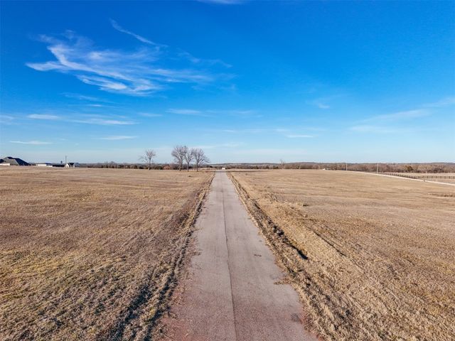 14 Stone River Ranch Drive, Shawnee, OK 74804