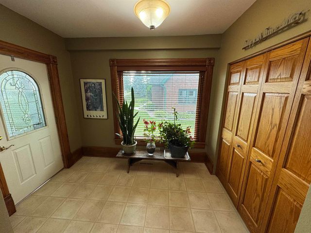 605 2nd Street, Parkersburg, IA 50665