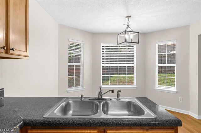 1457 Shelnut Court, Hampton, GA 30228