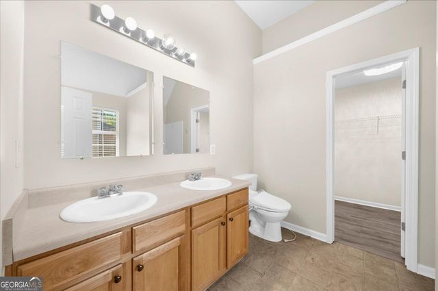 1457 Shelnut Court, Hampton, GA 30228