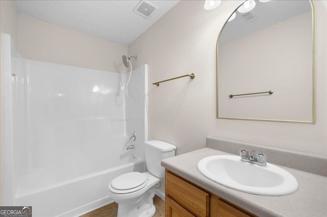 1457 Shelnut Court, Hampton, GA 30228