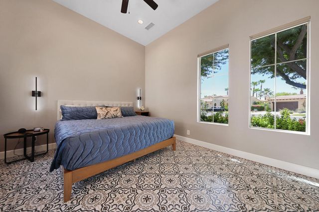81770 Via La Serena, La Quinta, CA 92253