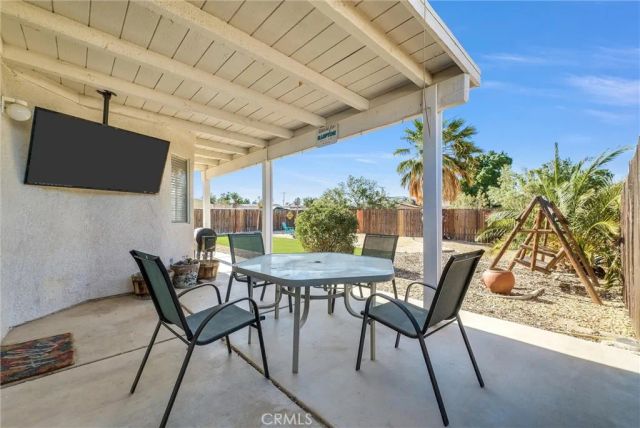 18822 Westlawn Street, Hesperia, CA 92345