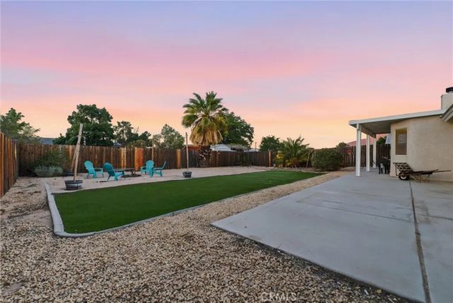 18822 Westlawn Street, Hesperia, CA 92345