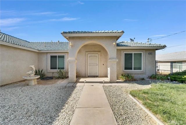 18822 Westlawn Street, Hesperia, CA 92345