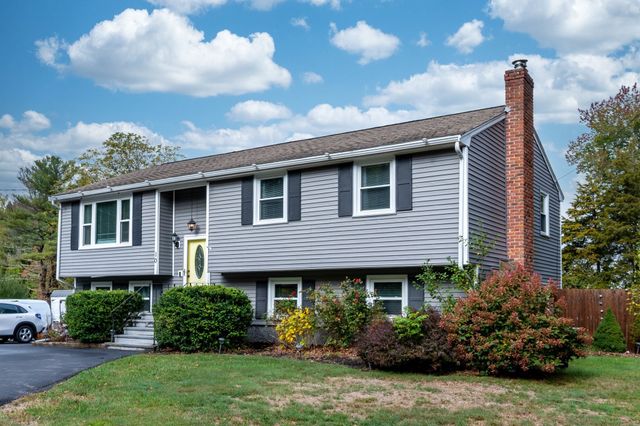 10 Village Street, Medway, MA 02053