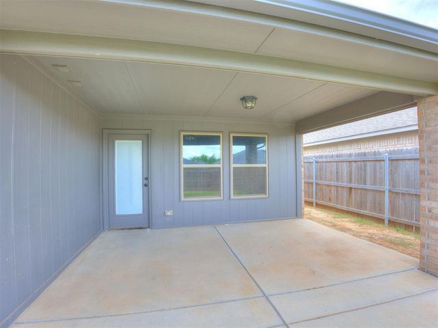 18712 Tortuga Drive, Edmond, OK 73012