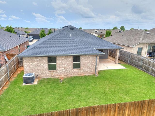 18712 Tortuga Drive, Edmond, OK 73012