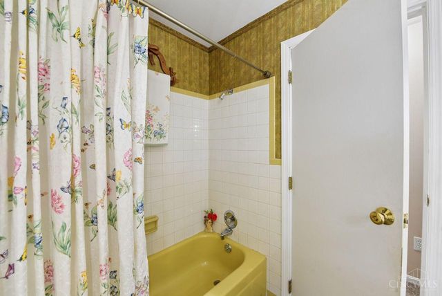 7162 Goshen Road, Goshen Twp, OH 45122