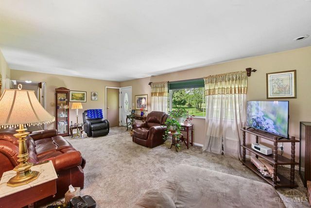 7162 Goshen Road, Goshen Twp, OH 45122