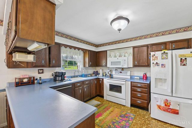 7162 Goshen Road, Goshen Twp, OH 45122