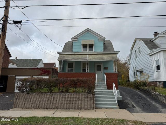 1341 7th Avenue, Schenectady, NY 12303
