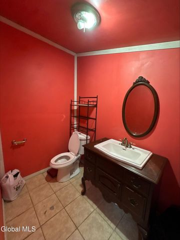 1341 7th Avenue, Schenectady, NY 12303