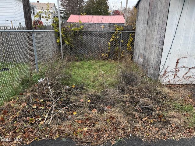 1341 7th Avenue, Schenectady, NY 12303
