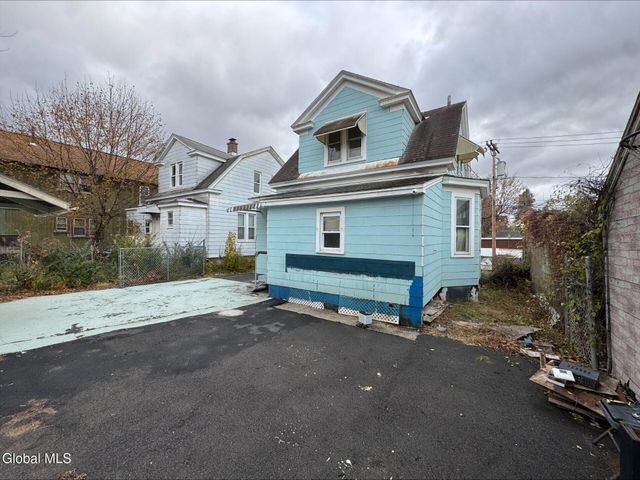 1341 7th Avenue, Schenectady, NY 12303