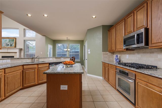 1506 Turning Leaf Lane, Garland, TX 75040