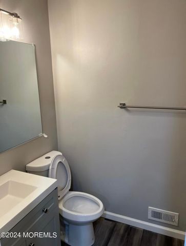 254 Bromley Place 254, East Brunswick, NJ 08816