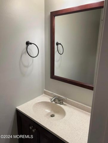 254 Bromley Place 254, East Brunswick, NJ 08816