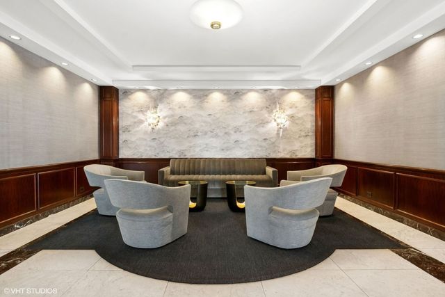 1313 N Ritchie Court 2307, Chicago, IL 60610