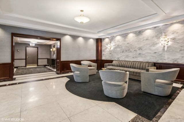 1313 N Ritchie Court 2307, Chicago, IL 60610