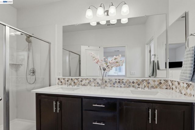 5659 DAYLILY ST, Newark, CA 94560