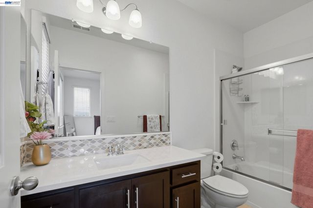 5659 DAYLILY ST, Newark, CA 94560