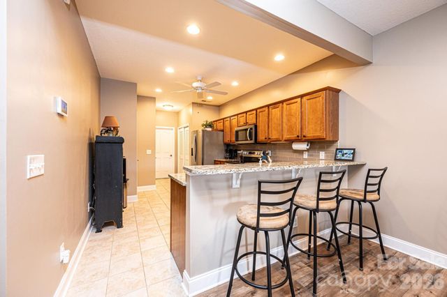 823 Wynnshire Drive C, Hickory, NC 28601