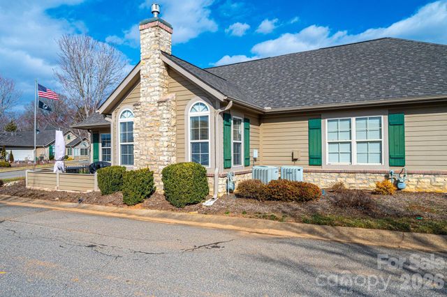 823 Wynnshire Drive C, Hickory, NC 28601