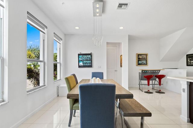 2900 NE 12th Terrace 25, Oakland Park, FL 33334