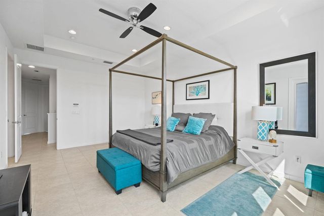 2900 NE 12th Terrace 25, Oakland Park, FL 33334