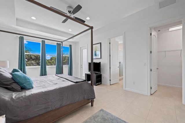 2900 NE 12th Terrace 25, Oakland Park, FL 33334