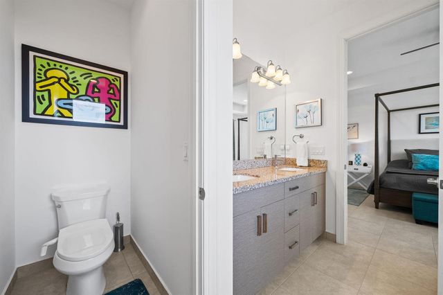 2900 NE 12th Terrace 25, Oakland Park, FL 33334