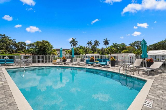 2900 NE 12th Terrace 25, Oakland Park, FL 33334