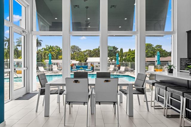 2900 NE 12th Terrace 25, Oakland Park, FL 33334