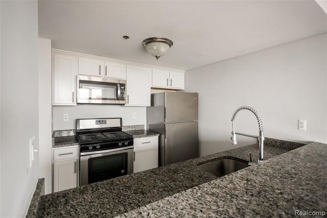 250 E Harbortown Drive 508, Detroit, MI 48207