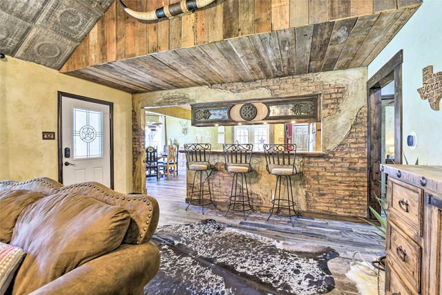 3112 Sunset School Road, Sunset, TX 76270